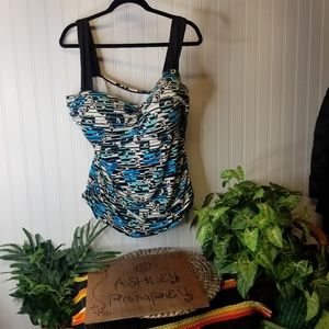 Apt. 9 Tankini Top size 2x